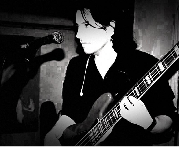 bassiste gabriel vega-beron