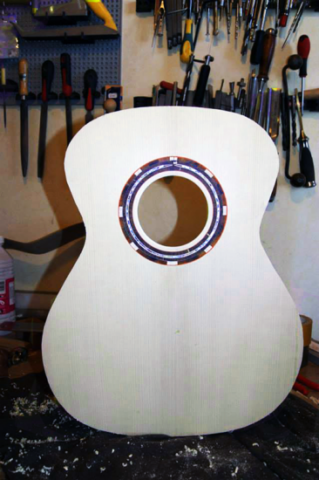 Luthier Marseille