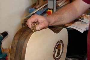 Luthier Marseille